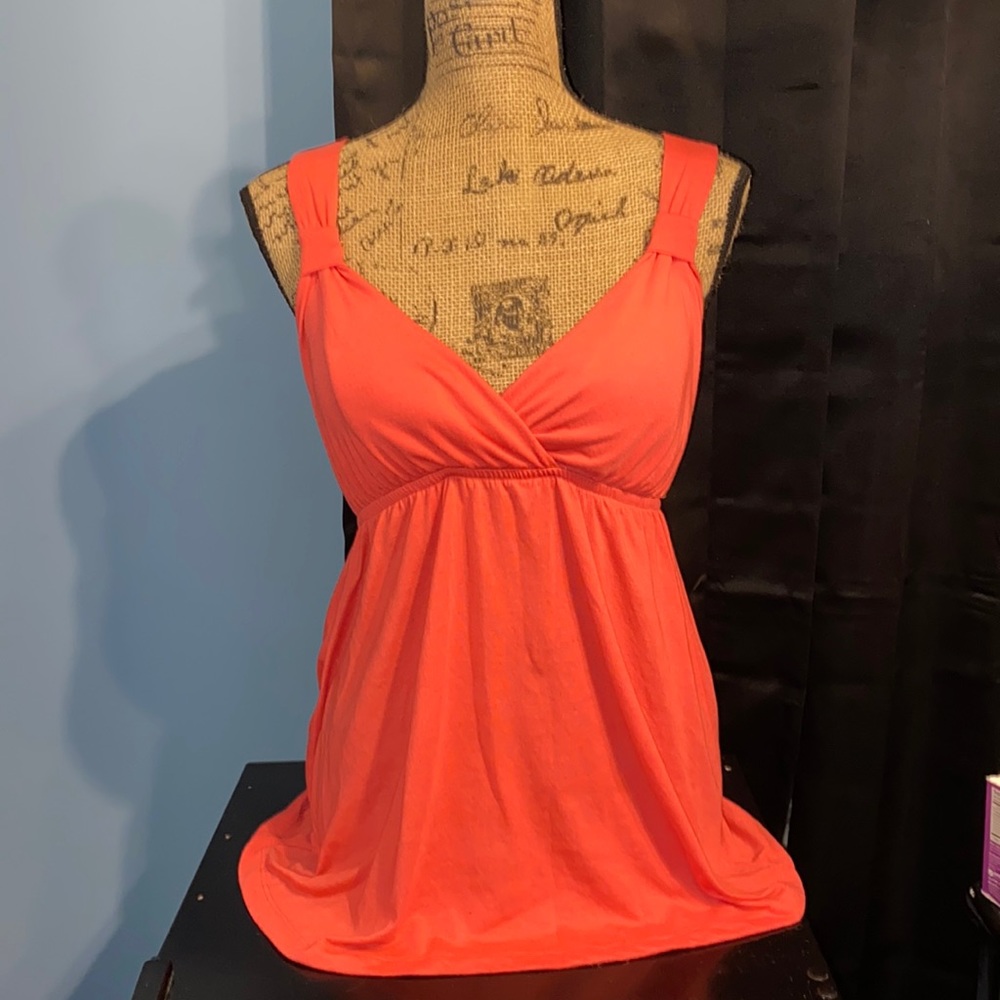 Hot pink tank top with lace